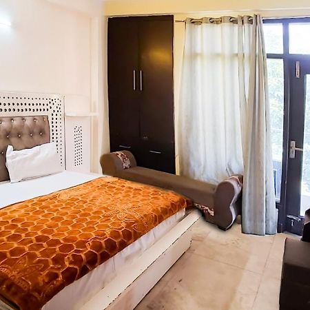 Hotel Jagannath Нью-Дели Экстерьер фото