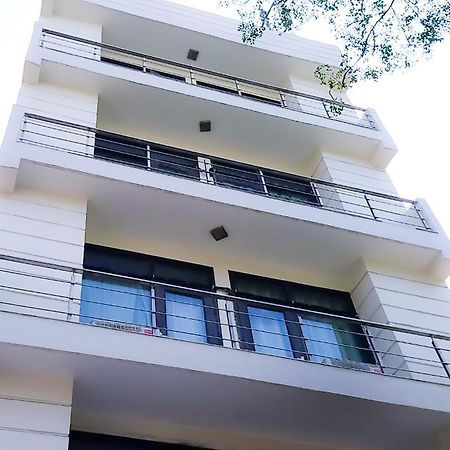 Hotel Jagannath Нью-Дели Экстерьер фото