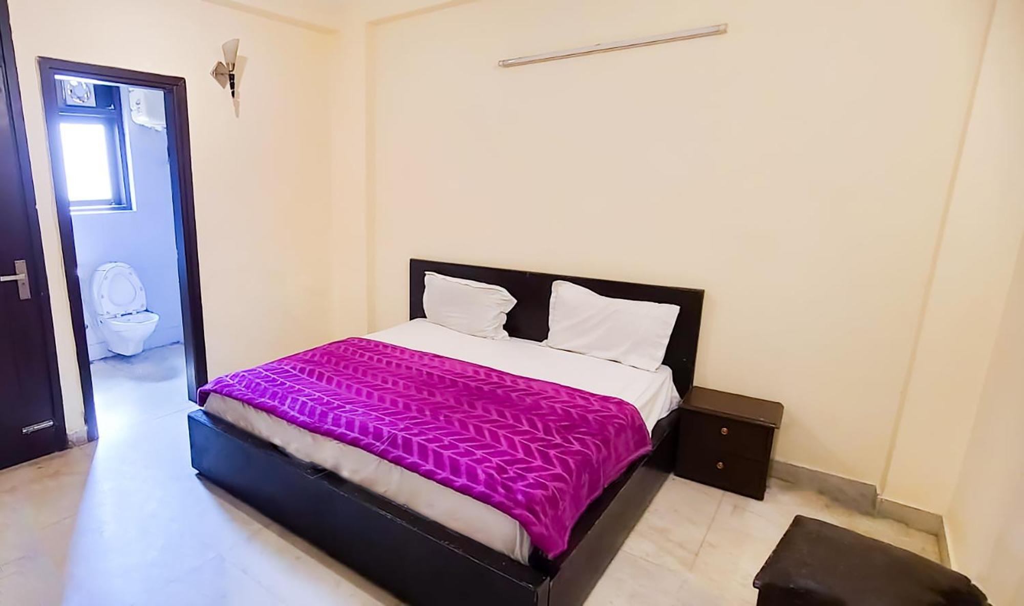 Hotel Jagannath Нью-Дели Экстерьер фото