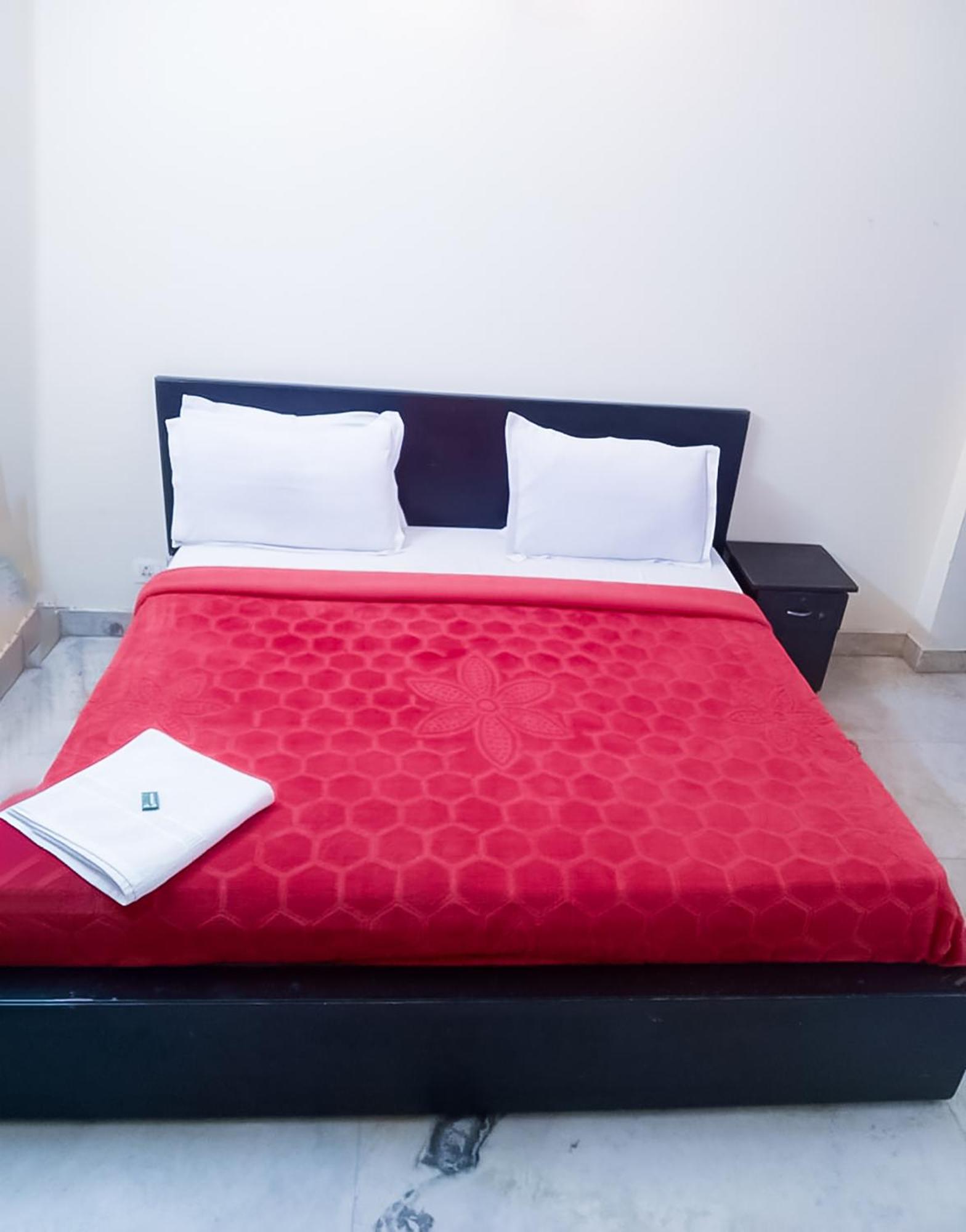 Hotel Jagannath Нью-Дели Экстерьер фото